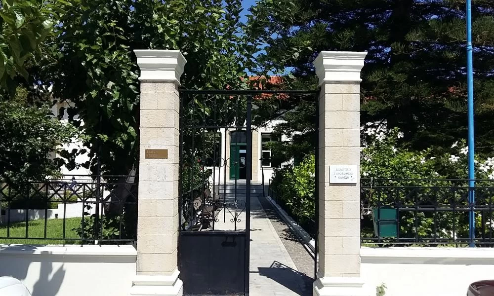 Μια καθαρίστρια θετική στον κορονοϊό στο Δημοτικό Γηροκομείο Χανίων